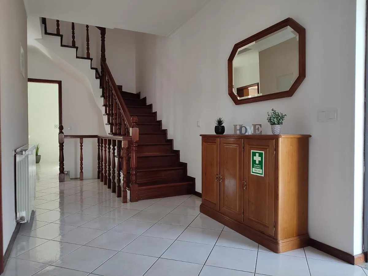 Casa Das Camelias Viseu Apartment
